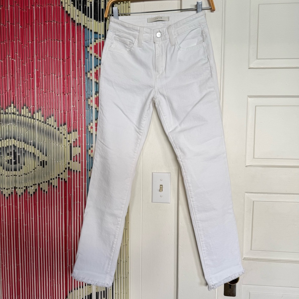 Joe's Jeans The Lara Mid-rise Cigarette Ankle in White
